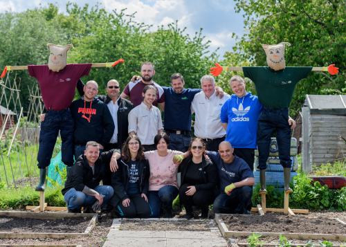 Jaguar Land Rover volunteers