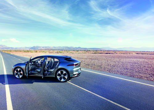 JAGUAR DEVOILE LE CONCEPT I-PACE : LE SUV ÉLECTRIQUE PERFORMANT