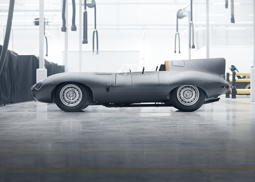 JAGUAR REDÉMARRE LA PRODUCTION DE LA LÉGENDAIRE TYPE-D