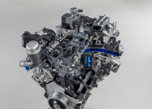The new Jaguar F-Type four-cylinder: A pure sports car
