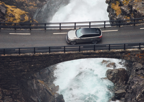 Land Rover Velar Norway Drive 2017