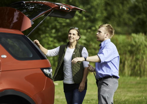 LAND ROVER AND THE PRINCE’S COUNTRYSIDE FUND HELP YOUNG FARMERS SOW SEEDS FOR SUCCESS WITH VEHICLE BURSARY