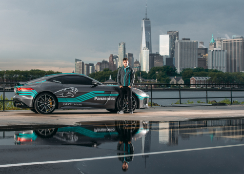 Mitch Evans and the Jaguar F-TYPE in front of the New York skyline