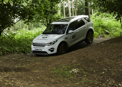 LAND ROVER AND THE PRINCE’S COUNTRYSIDE FUND HELP YOUNG FARMERS SOW SEEDS FOR SUCCESS WITH VEHICLE BURSARY