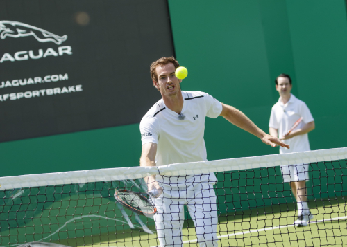 ANDY MURRAY SERVES UP NEW JAGUAR XF SPORTBRAKE - CELEBRITY TENNIS MATCH