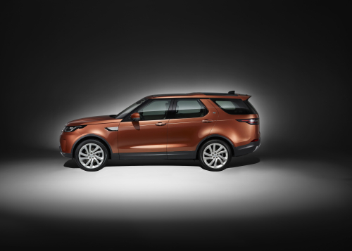 LAND ROVER DÉVOILE LE NOUVEAU DISCOVERY
