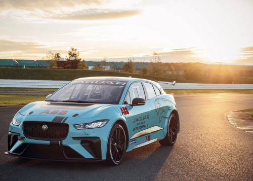 JAGUAR CRÉE L’ÉVÈNEMENT EN LANÇANT UN CHAMPIONNAT DE VÉHICULES ÉLECTRIQUES