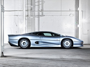 XJ220
