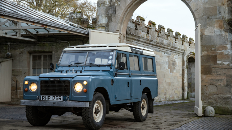  V8 Heritage Vehicles