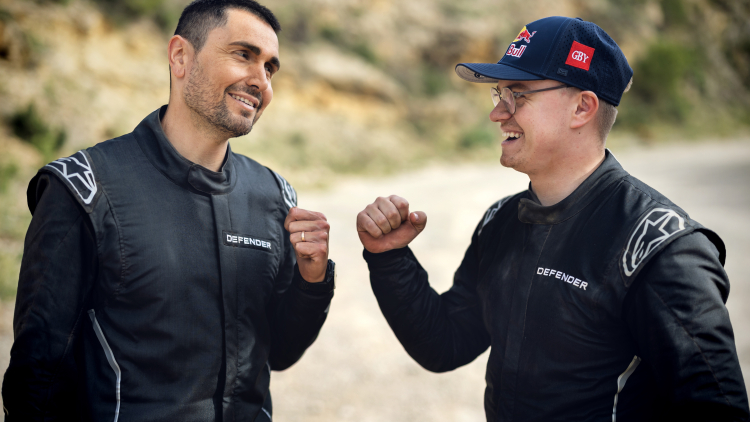 FULL TEAM LINE-UP: DEFENDER ANNOUNCES CO-DRIVER TRIO AHEAD OF THE 2026 DAKAR RALLY