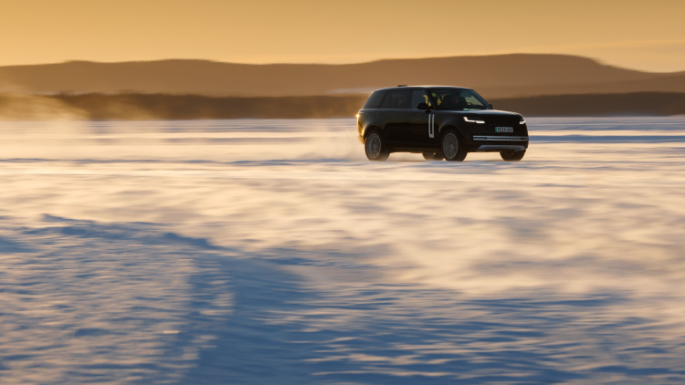 Range Rover Electric testing