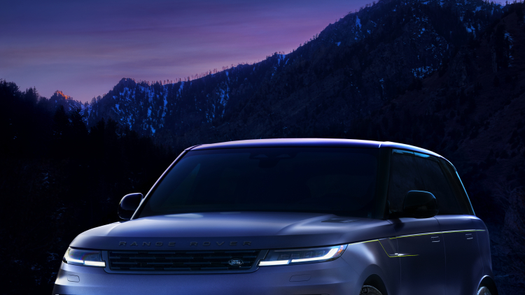 RANGE ROVER HOUSE PARK CITY REDEFINES  MODERN ALPINE LUXURY