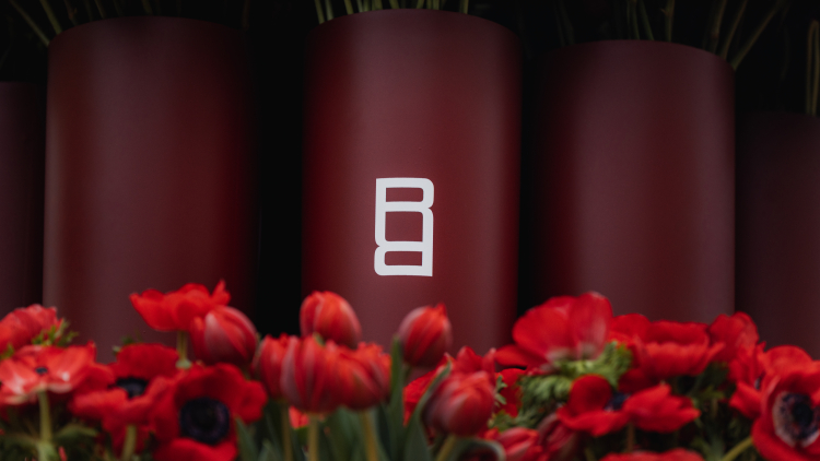 RANGE_ROVER_MASTERY_MARKET_MOTIF_31-03-26