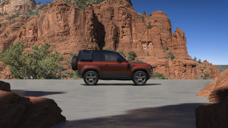DEFENDER SEDONA RED: INSPIRED BY NATURE, CREATED TO EXPLORE