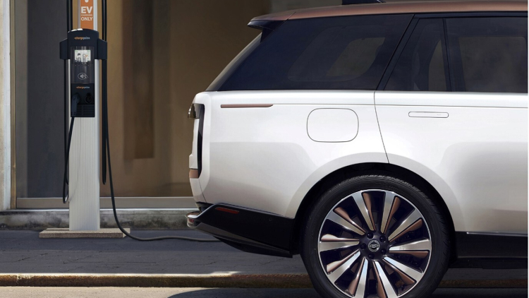 JLR OFRECERÁ ACCESO A MÁS DE UN MILLÓN DE PUNTOS DE RECARGA POR TODA EUROPA